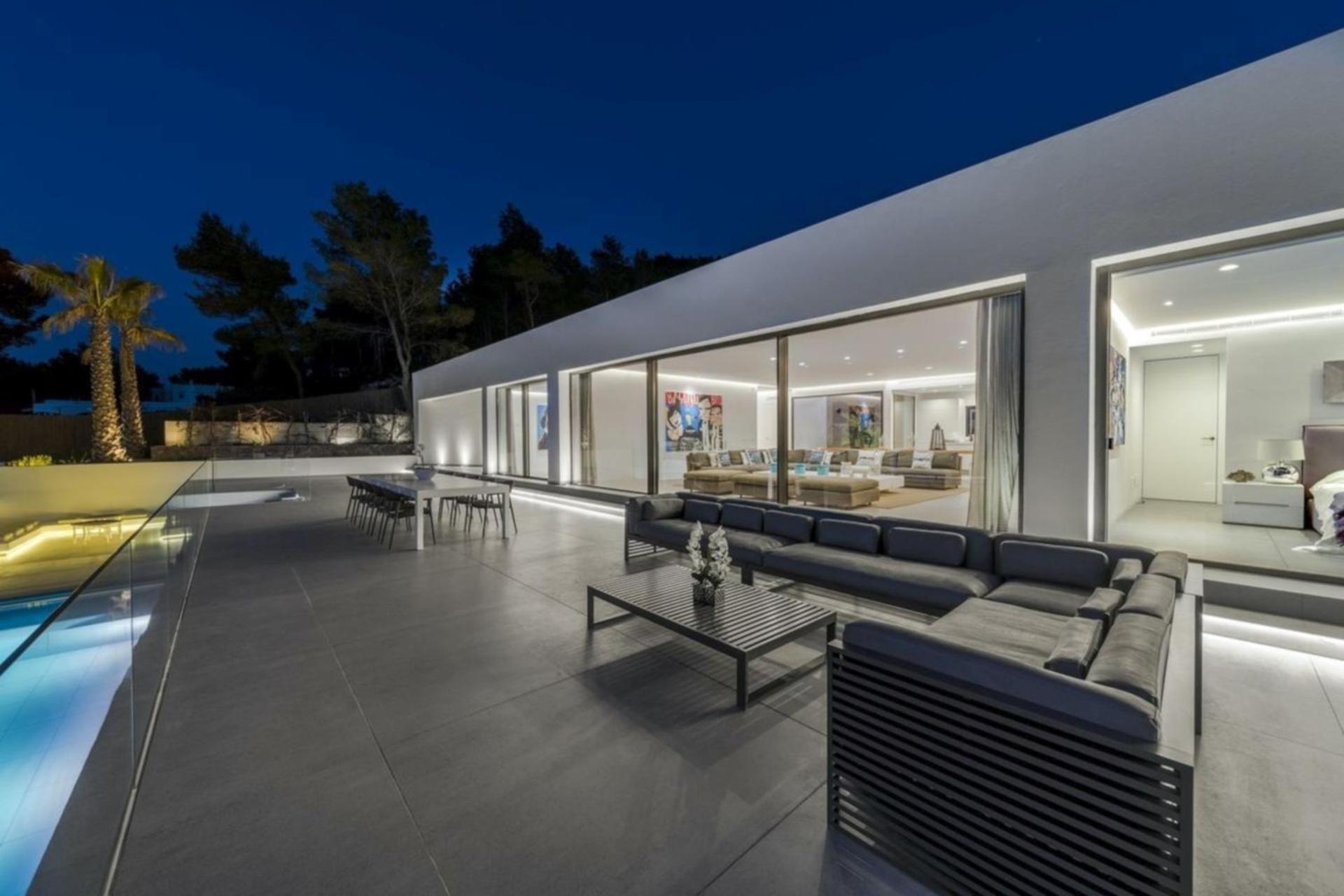 Cap Martinet Modern Top Villa *